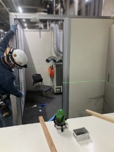 パーテンション扉